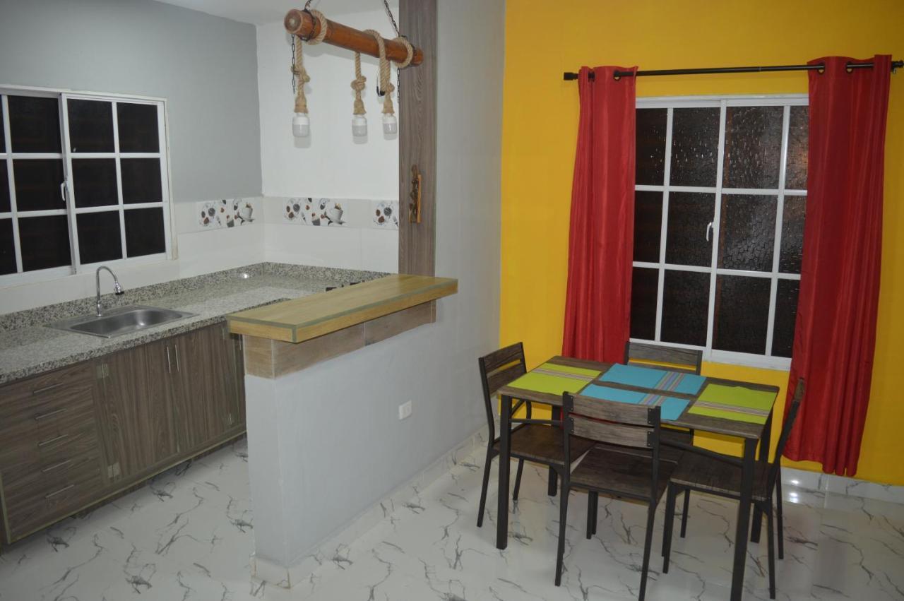 Apartamento Amueblado Caribe, Santo Domingo A 10 Minutos Del Aeropuerto Internacional De Las Americas Eksteriør bilde